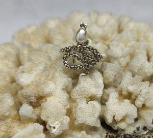 Сребърен пръстен с перла